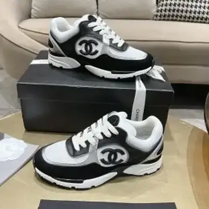 Chanel de running en blanco · variante 2, zapatilla de firma de mujer