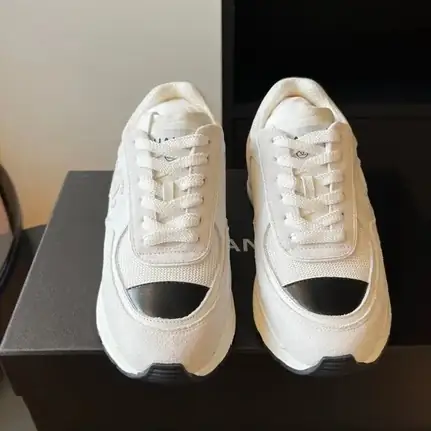 Chanel de running en blanco · variante 3, zapatilla de firma de mujer