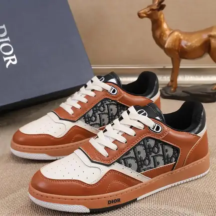 Dior B27 de perfil bajo en marrón, zapatilla de firma de mujer