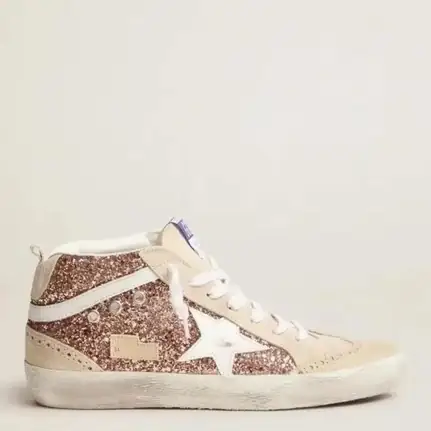 Golden Goose de caña alta en beige, zapatilla de firma de mujer