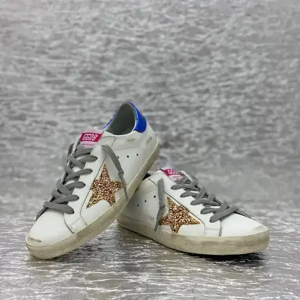 Golden Goose de perfil bajo en beige · variante 2, zapatilla de firma de mujer