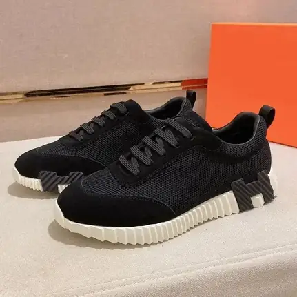 Hermès de perfil bajo en blanco, zapatilla de firma de mujer