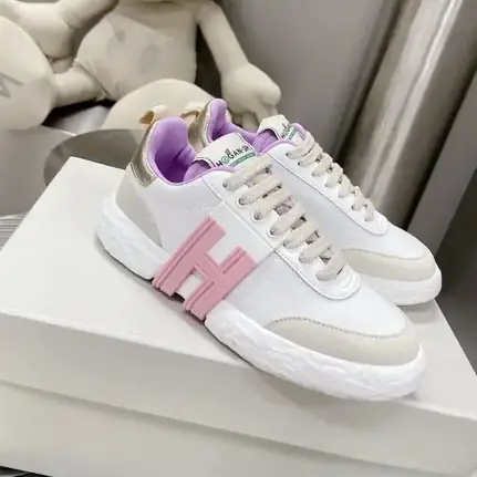 Hogan de perfil bajo en blanco, zapatilla de diario de mujer