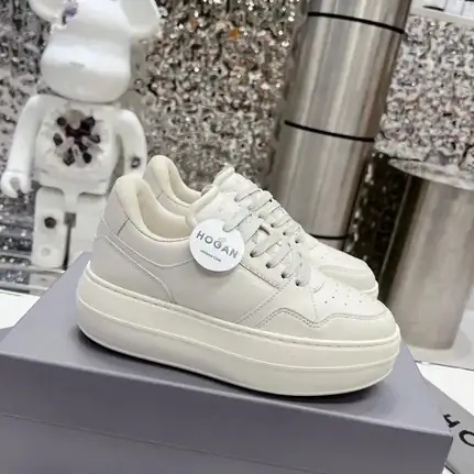 Hogan de suela gruesa en blanco, zapatilla de suela alta de mujer
