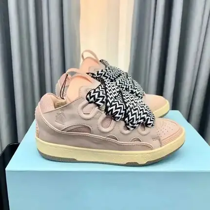 Lanvin de suela gruesa en beige · variante 3, zapatilla de firma de mujer