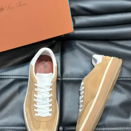 Loro Piana retro en beige, zapatilla de firma de mujer