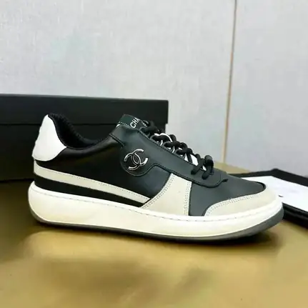 Louis Vuitton Archlight 1.0 Leather Low, zapatilla de firma de mujer