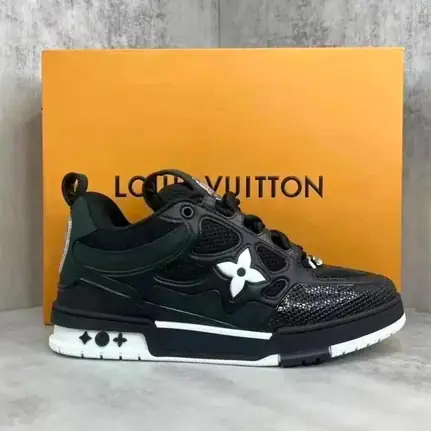 Louis Vuitton Trainer de suela gruesa en negro, zapatilla de firma de mujer