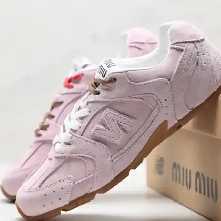 Zapatillas de mujer: Blancas