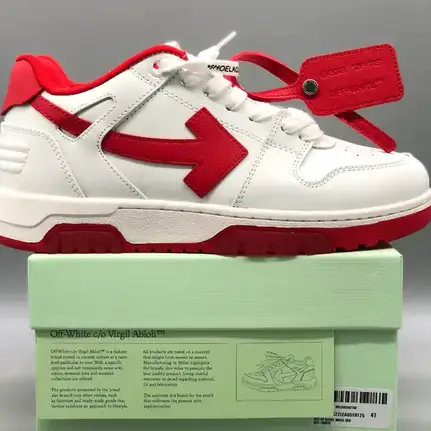 Off-White estilo skate en negro, zapatilla de firma de mujer