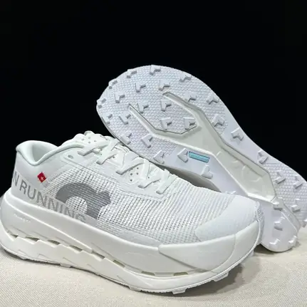 On Cloudultra 3, zapatilla de running de mujer